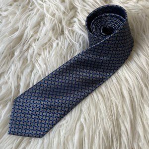 Jos. A. Bank Blue Gray box pattern Traveler Tie